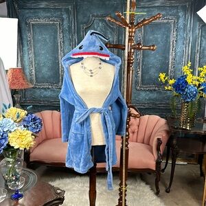 Child -shark or narwhal- robe L -super soft